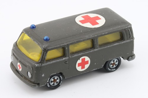 Siku 0211 bus rotes - *,
